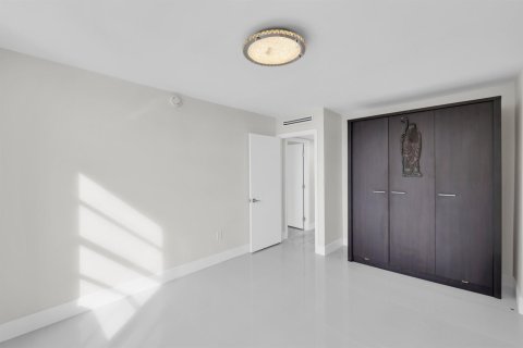 Condominio en venta en Aventura, Florida, 2 dormitorios, 120.77 m2 № 2145996 - foto 25