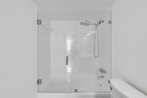 Condominio en venta en Aventura, Florida, 2 dormitorios, 120.77 m2 № 2145996 - foto 30