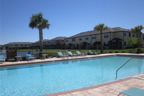 Townhouse in Tampa, Florida 3 bedrooms, 179.58 sq.m. № 1816256 - photo 21