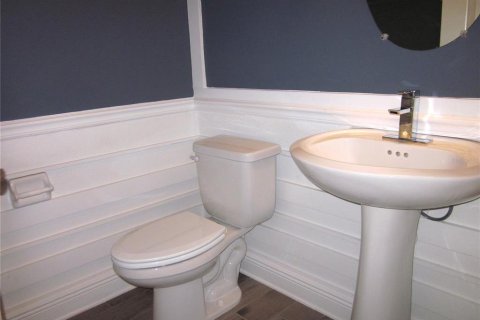 Townhouse in Tampa, Florida 3 bedrooms, 179.58 sq.m. № 1816256 - photo 10