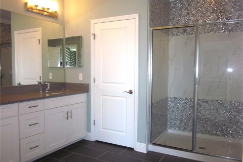 Townhouse in Tampa, Florida 3 bedrooms, 179.58 sq.m. № 1816256 - photo 13