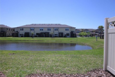 Townhouse in Tampa, Florida 3 bedrooms, 179.58 sq.m. № 1816256 - photo 20