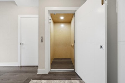 Купить таунхаус в Гейнсвилл, Флорида 3 комнаты, 235.04м2, № 2142301 - фото 19