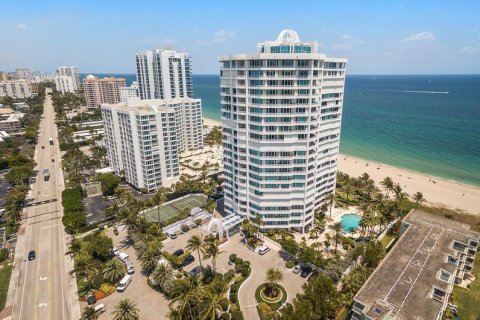 Condo à Lauderdale-by-the-Sea, Floride, 3 chambres  № 2340724