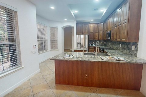 Townhouse in Hollywood, Florida 3 bedrooms, 265.61 sq.m. № 2055431 - photo 9