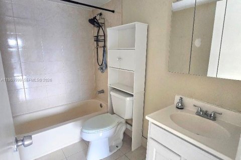 Снять в аренду кондоминиум в Хайалиа, Флорида 2 спальни, 92.53м2, № 2025814 - фото 8