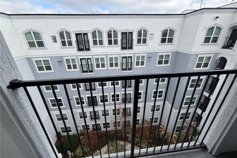 Condo in Orlando, Florida, 1 bedroom № 2098437 - photo 3