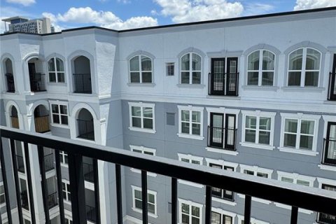 Condo in Orlando, Florida, 1 bedroom № 2098437