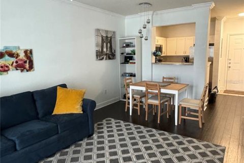Condo in Orlando, Florida, 1 bedroom № 2098437 - photo 11