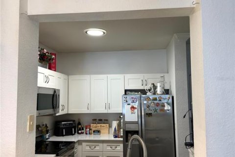 Condo in Orlando, Florida, 1 bedroom № 2098437 - photo 20