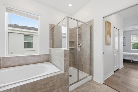 Condo in Davenport, Florida, 3 bedrooms  № 2202647 - photo 28