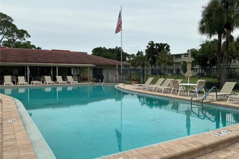 Copropriété à louer à Saint Petersburg, Floride: 1 chambre, 85.93 m2 № 2406470 - photo 21