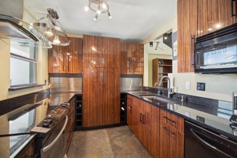 Condo in Winter Park, Florida, 3 bedrooms  № 1538952 - photo 23