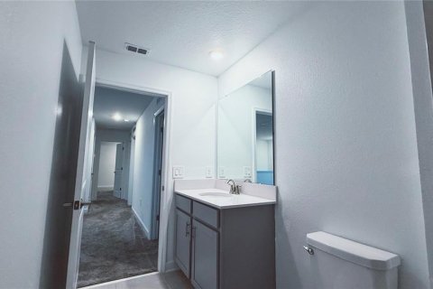 Casa en alquiler en Orlando, Florida, 5 dormitorios, 244.7 m2 № 2277213 - foto 29