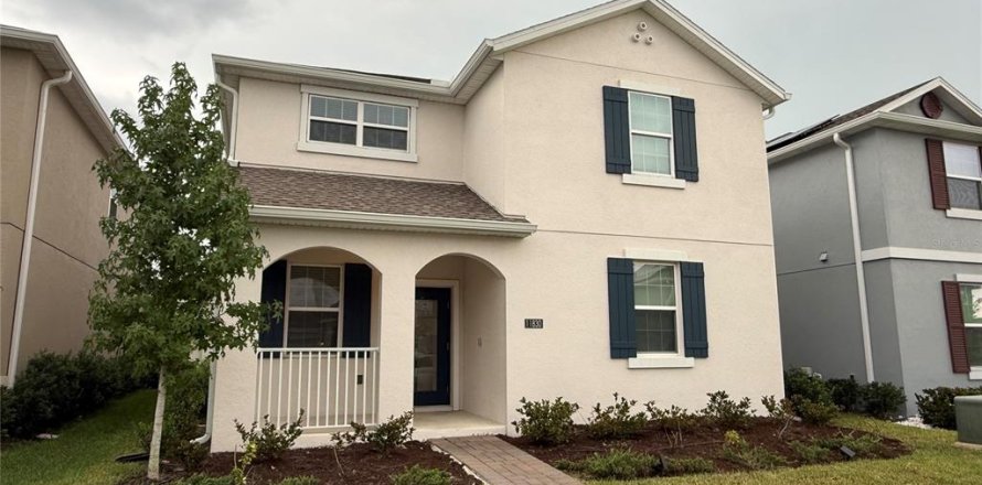 Casa en STOREY PARK en Orlando, Florida 5 dormitorios, 244.7 m2 № 2277213