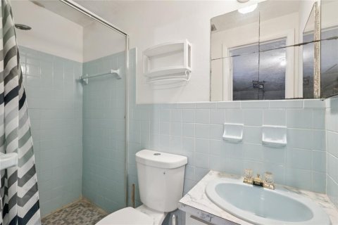 Купить виллу или дом в Холидэй, Флорида 9 комнат, 127.09м2, № 2198749 - фото 27