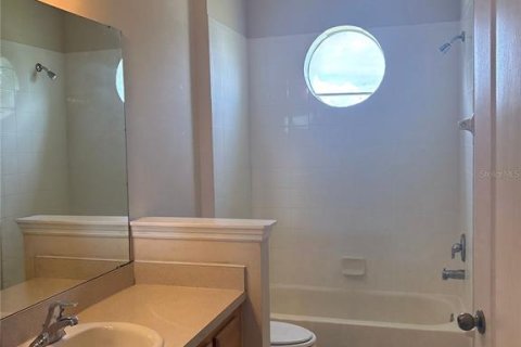 Touwnhouse à louer à Orlando, Floride: 3 chambres, 136.75 m2 № 2157948 - photo 12