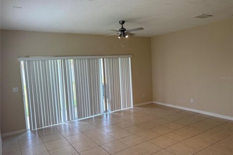 Touwnhouse à louer à Orlando, Floride: 3 chambres, 136.75 m2 № 2157948 - photo 8