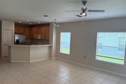 Touwnhouse à louer à Orlando, Floride: 3 chambres, 136.75 m2 № 2157948 - photo 3