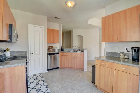 Condo in Boynton Beach, Florida, 3 bedrooms № 2265383 - photo 19