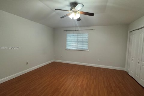 Купить таунхаус в Майами, Флорида 3 спальни, 144.74м2, № 1992553 - фото 24