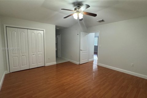 Купить таунхаус в Майами, Флорида 3 спальни, 144.74м2, № 1992553 - фото 13