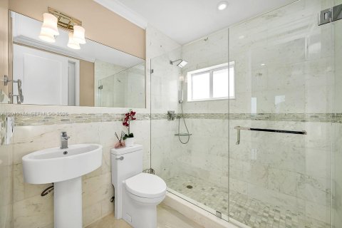 Villa ou maison à vendre à Key Largo, Floride: 5 chambres, 447.97 m2 № 2074863 - photo 27