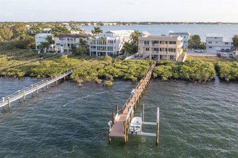 Villa ou maison à vendre à Key Largo, Floride: 5 chambres, 447.97 m2 № 2074863 - photo 3