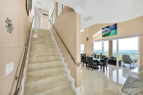 Villa ou maison à vendre à Key Largo, Floride: 5 chambres, 447.97 m2 № 2074863 - photo 15