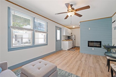 Casa en venta en Clearwater, Florida, 4 dormitorios, 173.63 m2 № 1784673 - foto 28