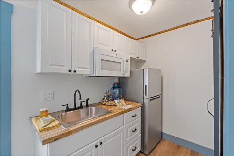 Casa en venta en Clearwater, Florida, 4 dormitorios, 173.63 m2 № 1784673 - foto 30