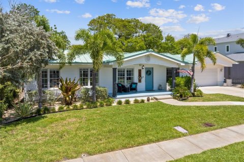 Casa en venta en Clearwater, Florida, 4 dormitorios, 173.63 m2 № 1784673 - foto 3