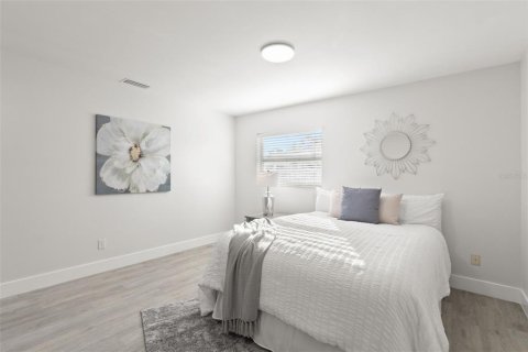 Casa en alquiler en Saint Petersburg, Florida, 4 dormitorios, 155.24 m2 № 1826618 - foto 18