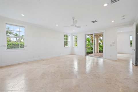 Condo in North Palm Beach, Florida, 3 bedrooms  № 2042978 - photo 8