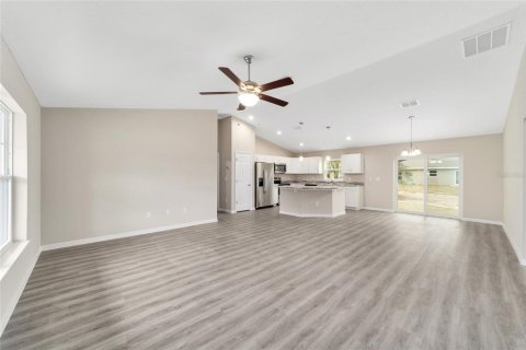 Villa ou maison à vendre à Citrus Springs, Floride: 3 chambres, 144.65 m2 № 1563481 - photo 7