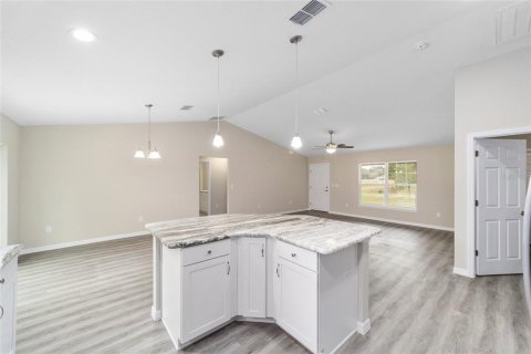 Villa ou maison à vendre à Citrus Springs, Floride: 3 chambres, 144.65 m2 № 1563481 - photo 15