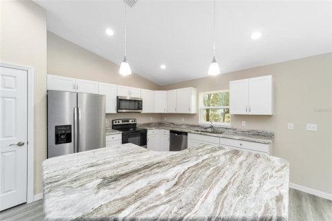 Villa ou maison à vendre à Citrus Springs, Floride: 3 chambres, 144.65 m2 № 1563481 - photo 5