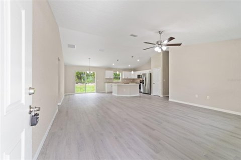 Villa ou maison à vendre à Citrus Springs, Floride: 3 chambres, 144.65 m2 № 1563481 - photo 25