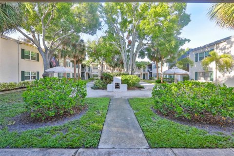 Condominio en venta en Tampa, Florida, 2 dormitorios, 92.9 m2 № 2232443 - foto 21