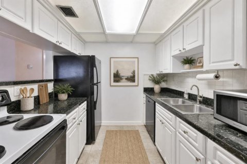 Condominio en venta en Tampa, Florida, 2 dormitorios, 92.9 m2 № 2232443 - foto 10