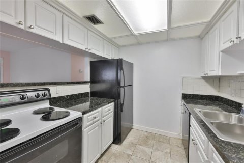 Condominio en venta en Tampa, Florida, 2 dormitorios, 92.9 m2 № 2232443 - foto 11