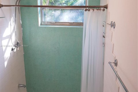 Copropriété à vendre à Miami Beach, Floride: 38.83 m2 № 2016222 - photo 11