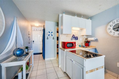 Condominio en venta en Daytona Beach, Florida, 1 dormitorio, 35.77 m2 № 1540772 - foto 3