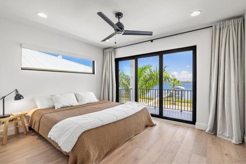 Casa en venta en Bradenton, Florida, 4 dormitorios, 302.4 m2 № 1570891 - foto 28