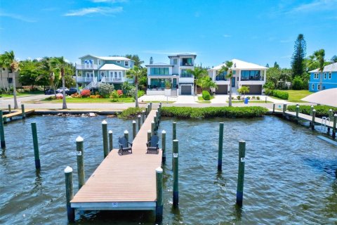 Casa en venta en Bradenton, Florida, 4 dormitorios, 302.4 m2 № 1570891 - foto 3
