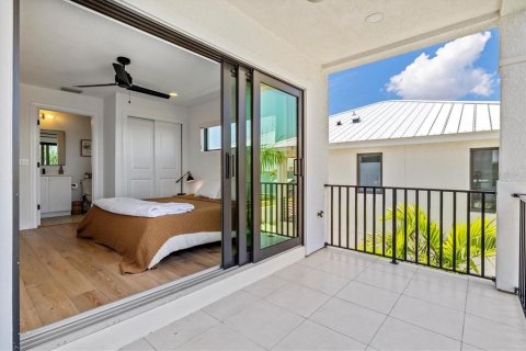 Casa en venta en Bradenton, Florida, 4 dormitorios, 302.4 m2 № 1570891 - foto 29
