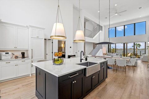 Casa en venta en Bradenton, Florida, 4 dormitorios, 302.4 m2 № 1570891 - foto 21