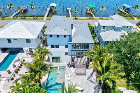 Casa en venta en Bradenton, Florida, 4 dormitorios, 302.4 m2 № 1570891 - foto 4