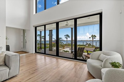 Casa en venta en Bradenton, Florida, 4 dormitorios, 302.4 m2 № 1570891 - foto 14