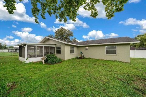 Villa ou maison à vendre à Belleview, Floride: 3 chambres, 148.83 m2 № 2289775 - photo 6